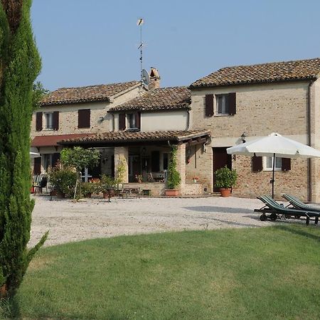 Bed and Breakfast Casa Sorgente San Costanzo Exterior foto