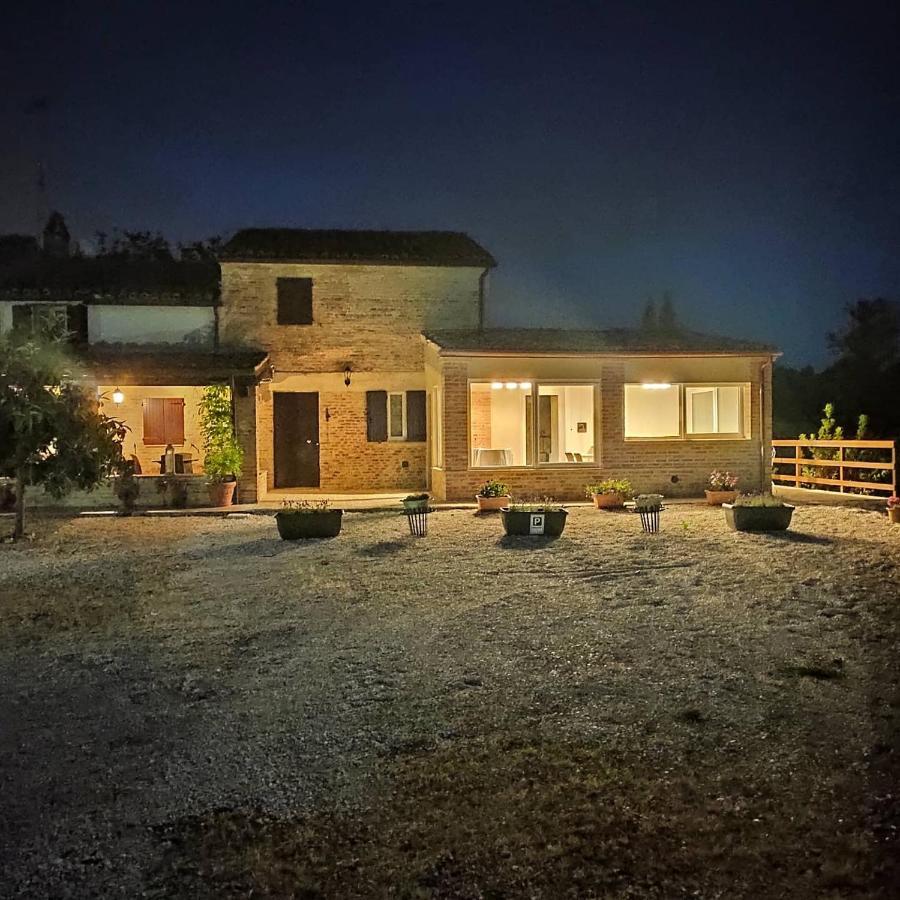 Bed and Breakfast Casa Sorgente San Costanzo Exterior foto