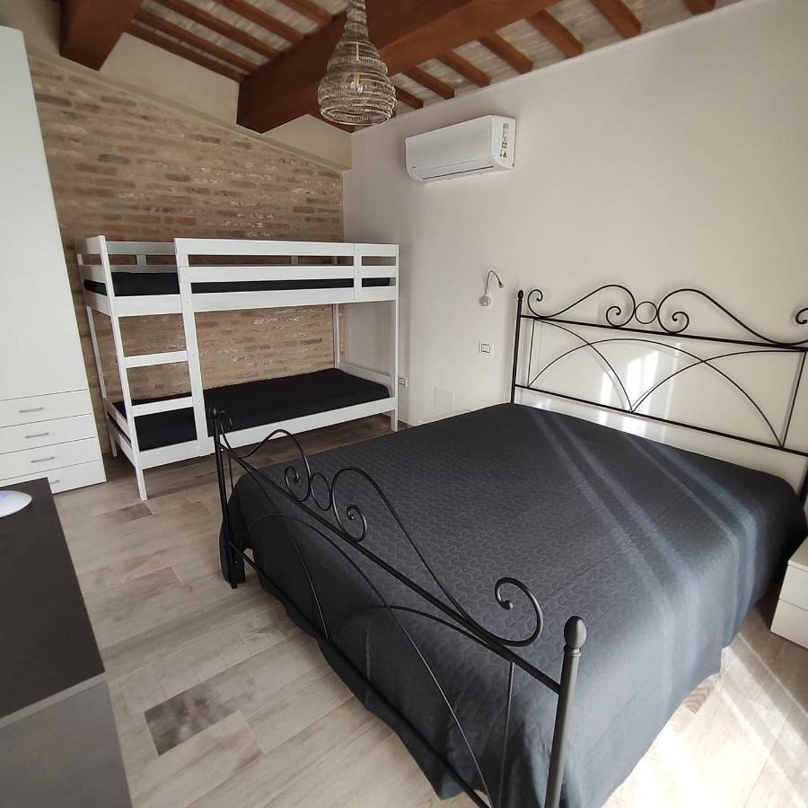 Bed and Breakfast Casa Sorgente San Costanzo Exterior foto