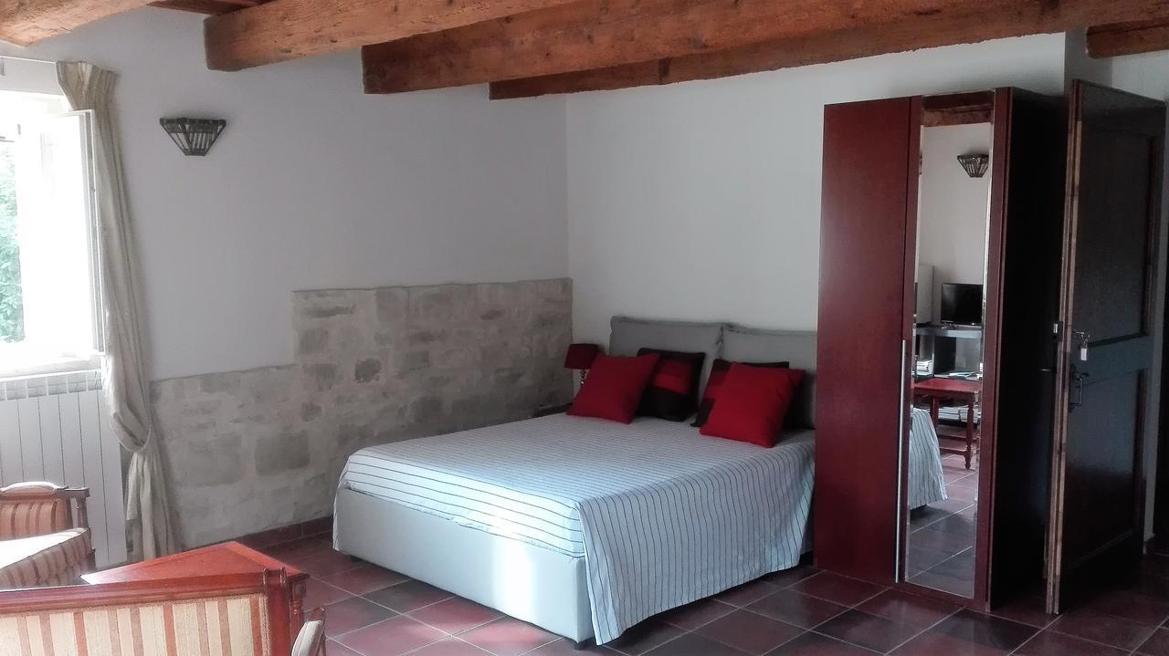 Bed and Breakfast Casa Sorgente San Costanzo Exterior foto