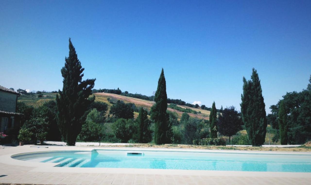 Bed and Breakfast Casa Sorgente San Costanzo Exterior foto