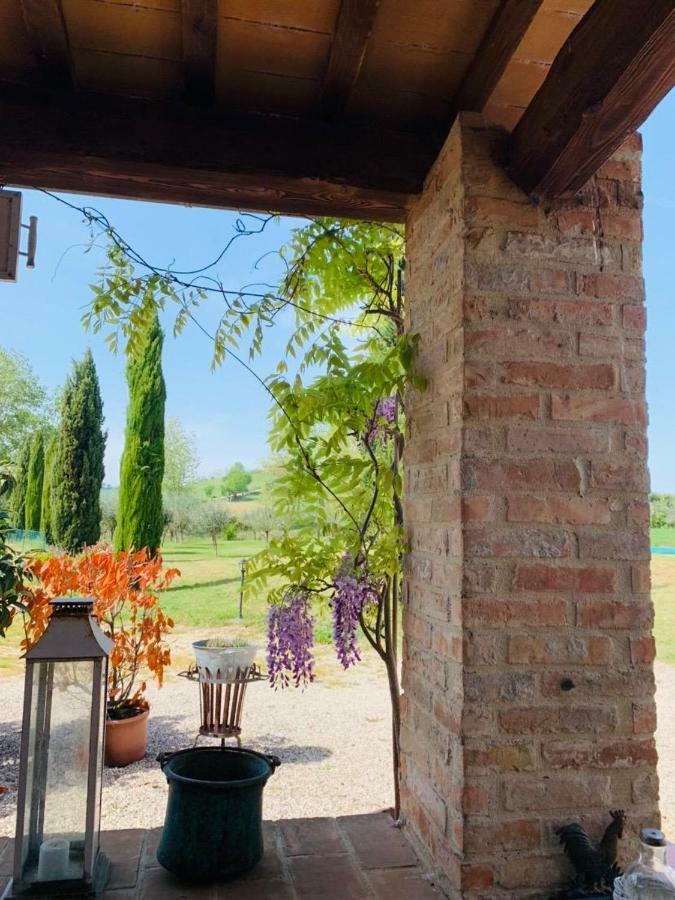 Bed and Breakfast Casa Sorgente San Costanzo Exterior foto